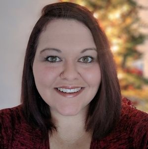 Meet your Posher, Christy